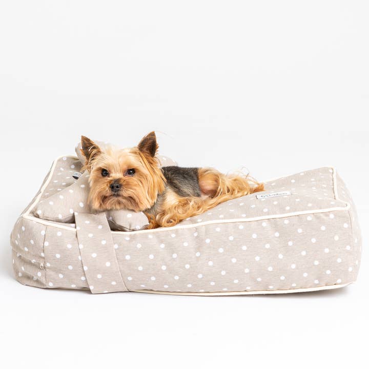 HUDOG & HUCAT KISSEN COMFORT MIT KISSEN FÜR HAUSTIERE für den Großhandel von TARA MODA d.o.o.