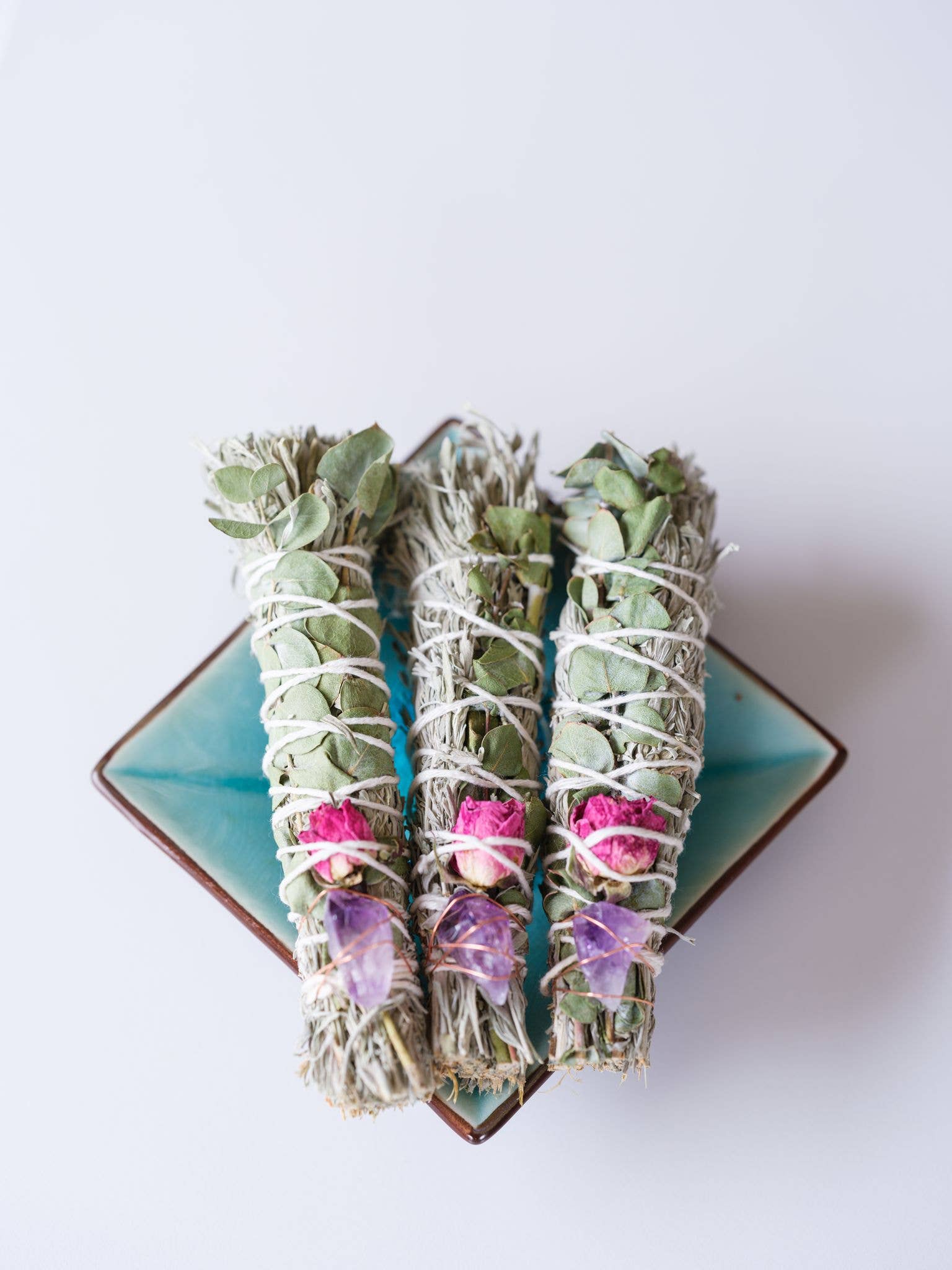 Elements of Sage - Wholesale Sage Bundle - Eucalyptus Sage Smudge with label.1