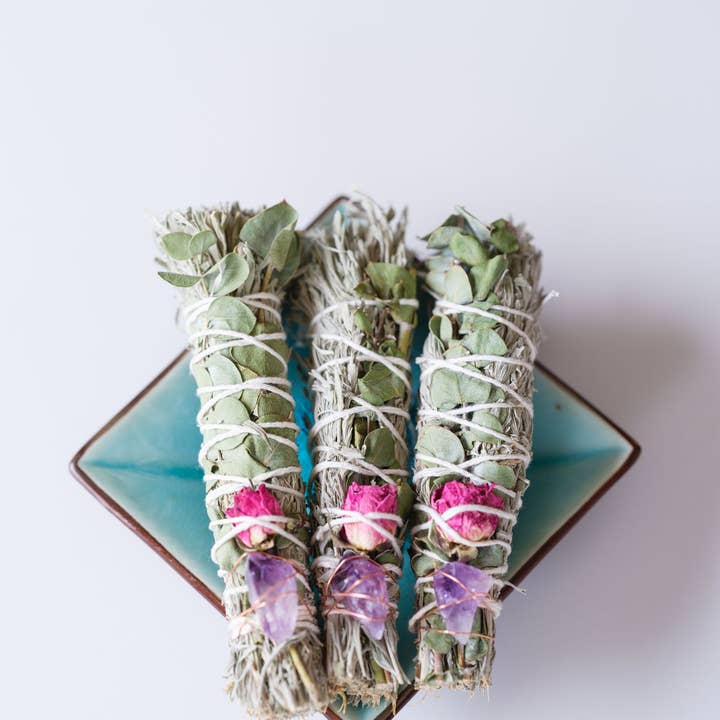 Elements of Sage - Wholesale Sage Bundle - Eucalyptus Sage Smudge with label.1