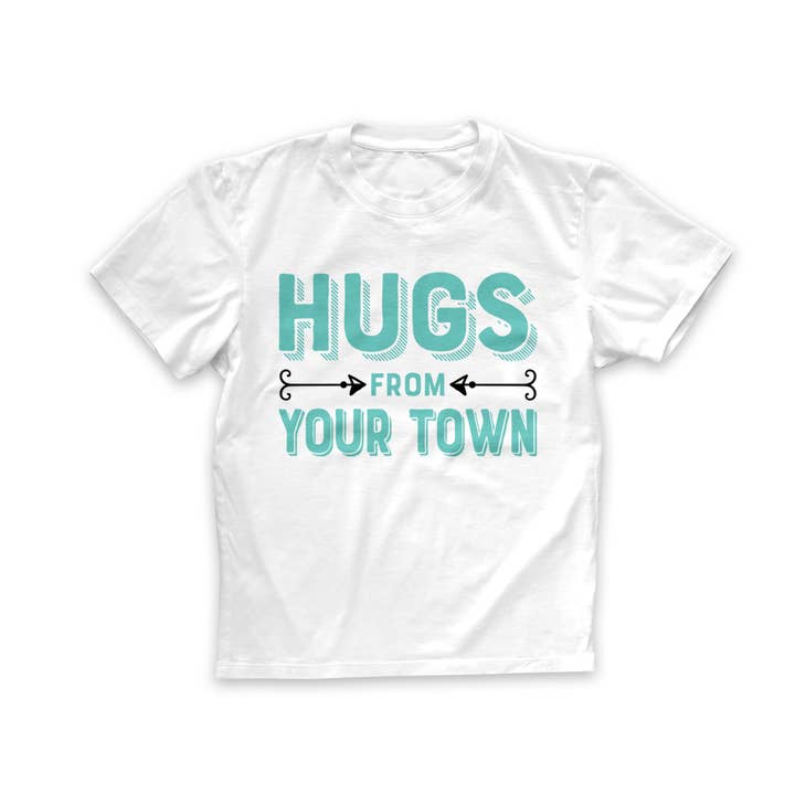 Personlig City Toddler-T-shirt, Hugs Name Drop Design for engroshandel hos Rock Scissor Paper
