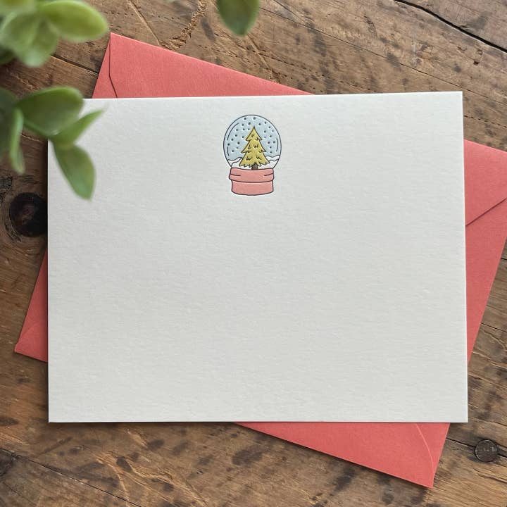 Carte-note Snow Globe pour la vente par Alice-Louise Press