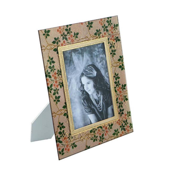 8.5x10.5" Floral Vine Glass Photo Frame - 5x7" Opening for wholesale by A&B Home Group Inc.