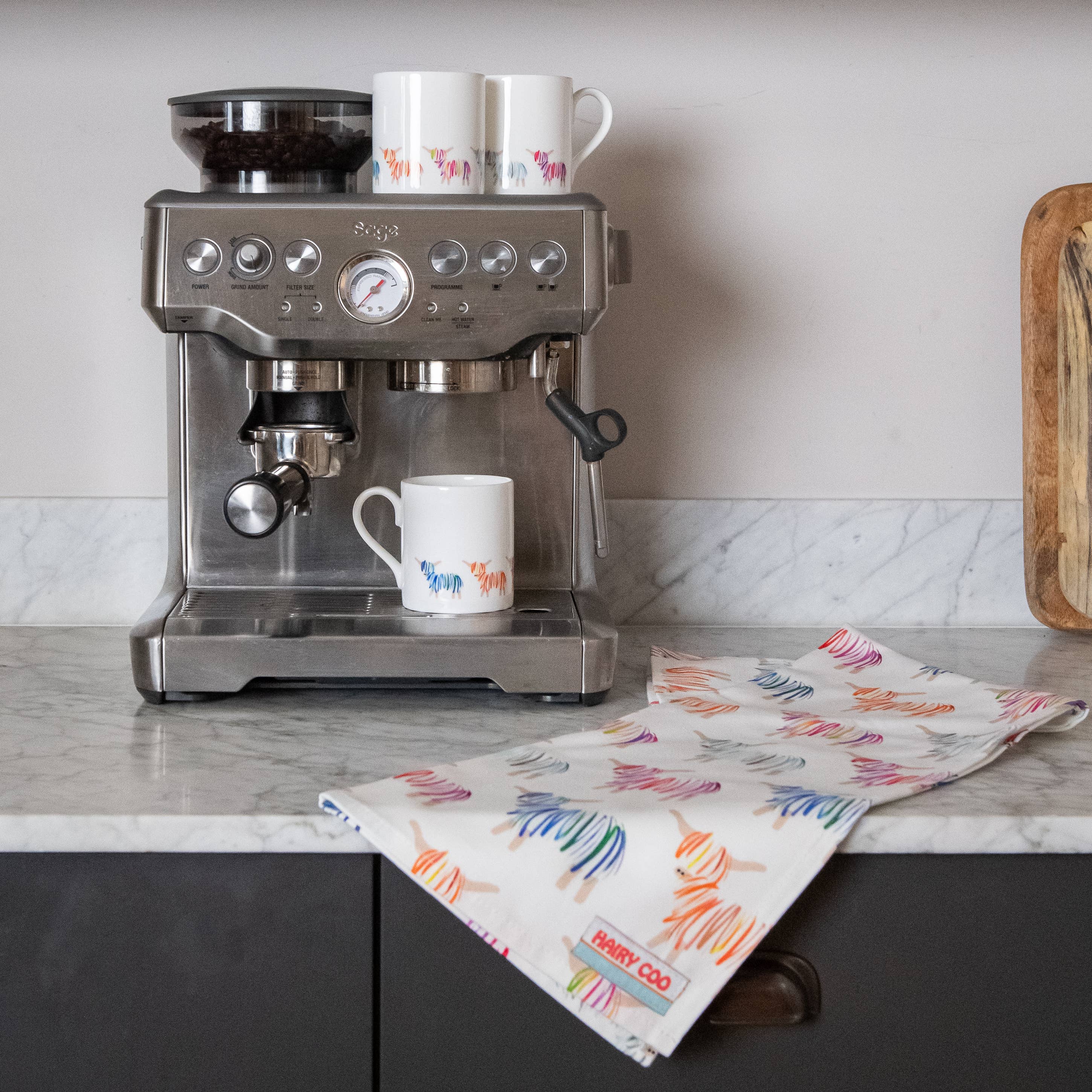 Hairy Coo - Wholesale Coffee Mug - Highland Cow China Mug - Born and Bred in Scotland4