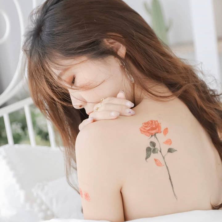 PAPERSELF - Vendita all'ingrosso Tatuaggi temporanei - Adesivi temporanei tatuaggio rosa inglese7