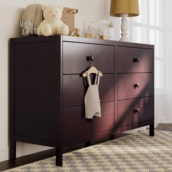 Storkcraft - Wholesale Bedroom Furniture - Graco® Universal 6 Drawer Dresser