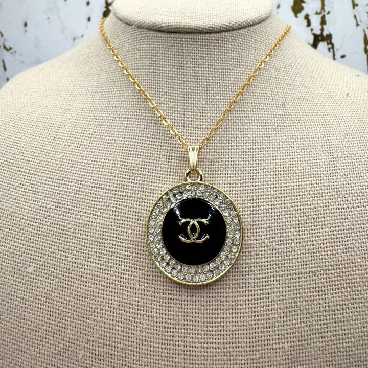 LA CHAÎNE DE CÂBLES pour la vente par Golden Girl Jewelry