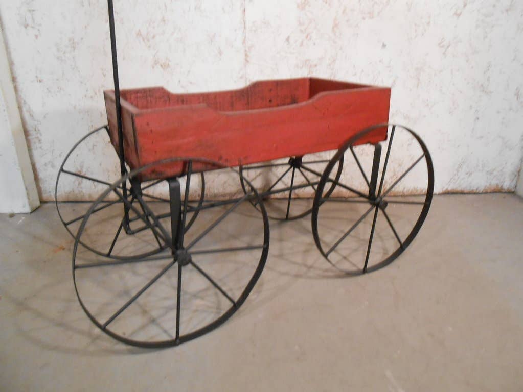 Garden Iron And More - Wholesale Outdoor Ornament/Decor - Wooden & Iron Wagon, Cart, Planter, Table Display Piece. 0