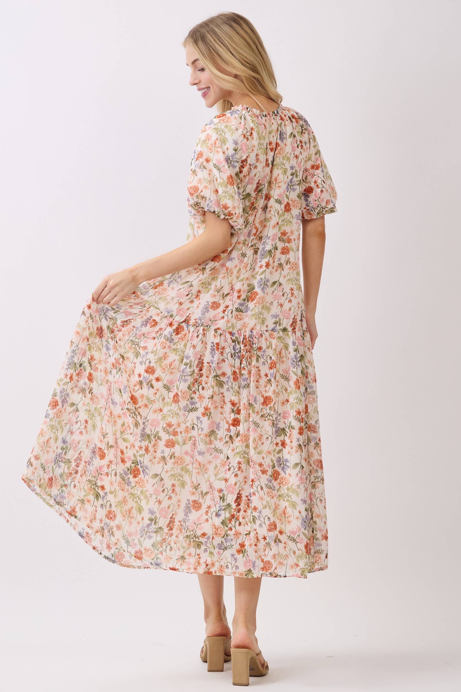 Calista - Wholesale Dress - Women's - BALLOON SLEEVE TIERED MIDI DRESS - VJD429065