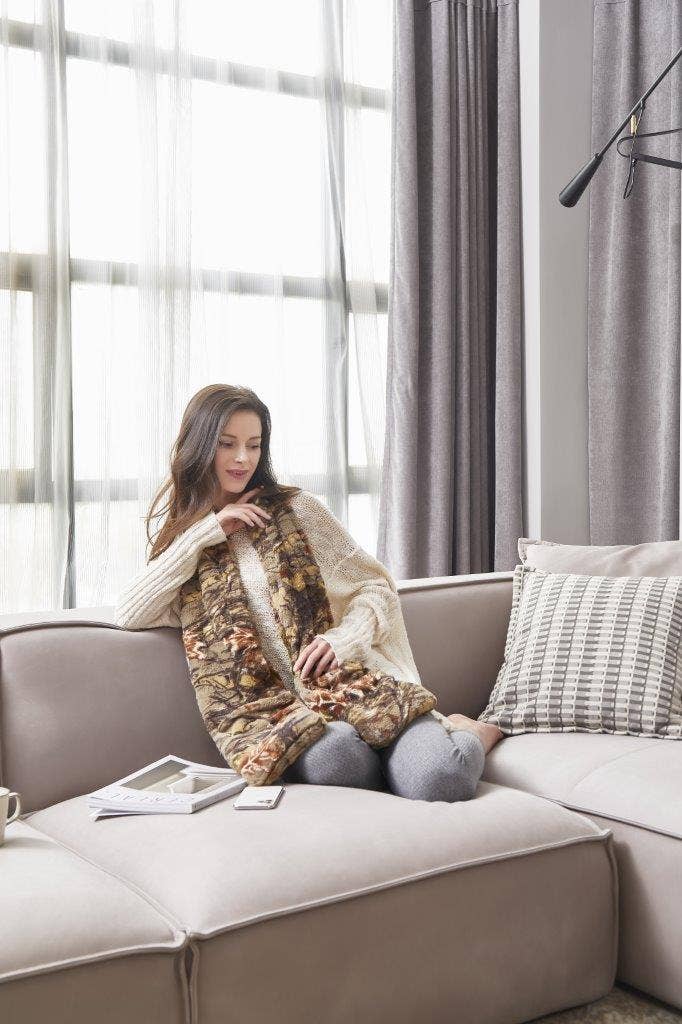 Duke Imports - Wholesale Scarf - Women's - "Woods - Natural" Faux Fur Pocket Scarf2