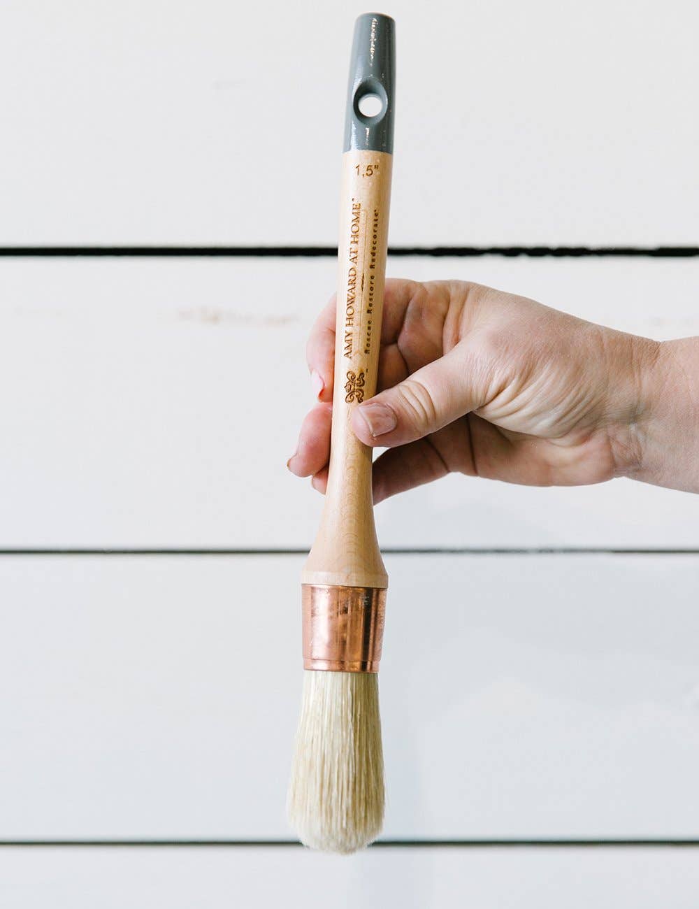 Amy Howard at Home - Wholesale Paint/Wax Brush - Round Tapered Brush - 1.5"3