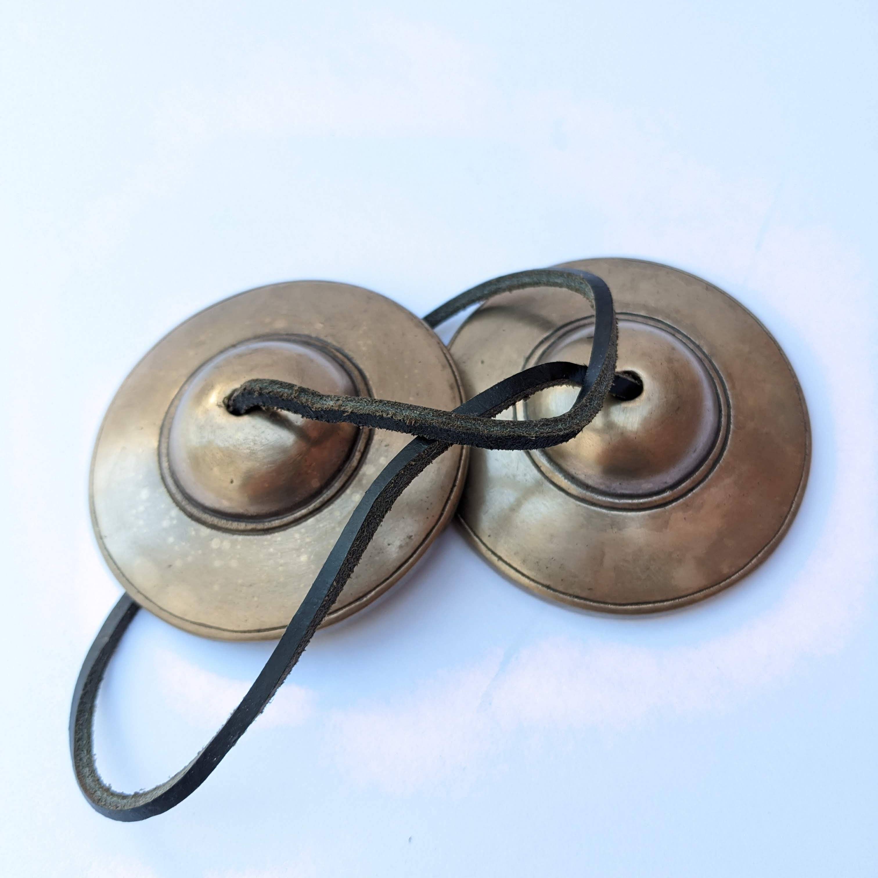 Tenzing Collections - Wholesale Meditation Supplies - 3"inches non DECORATED TINGSHA only for quality sound result2