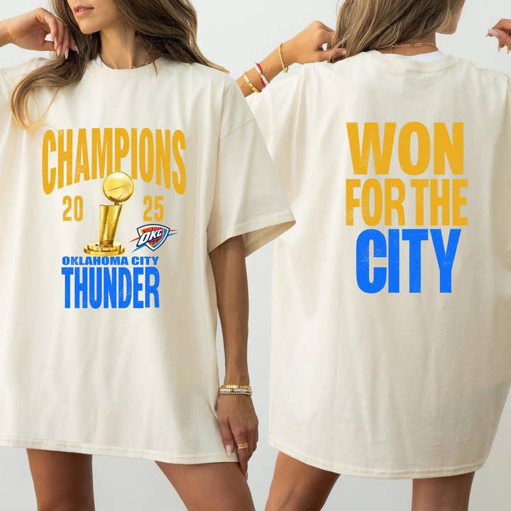 TheKingShirt - Wholesale Graphic Sweatshirt - Women's - OKC Thunder 2025 NBA Champions Vintage Tee1