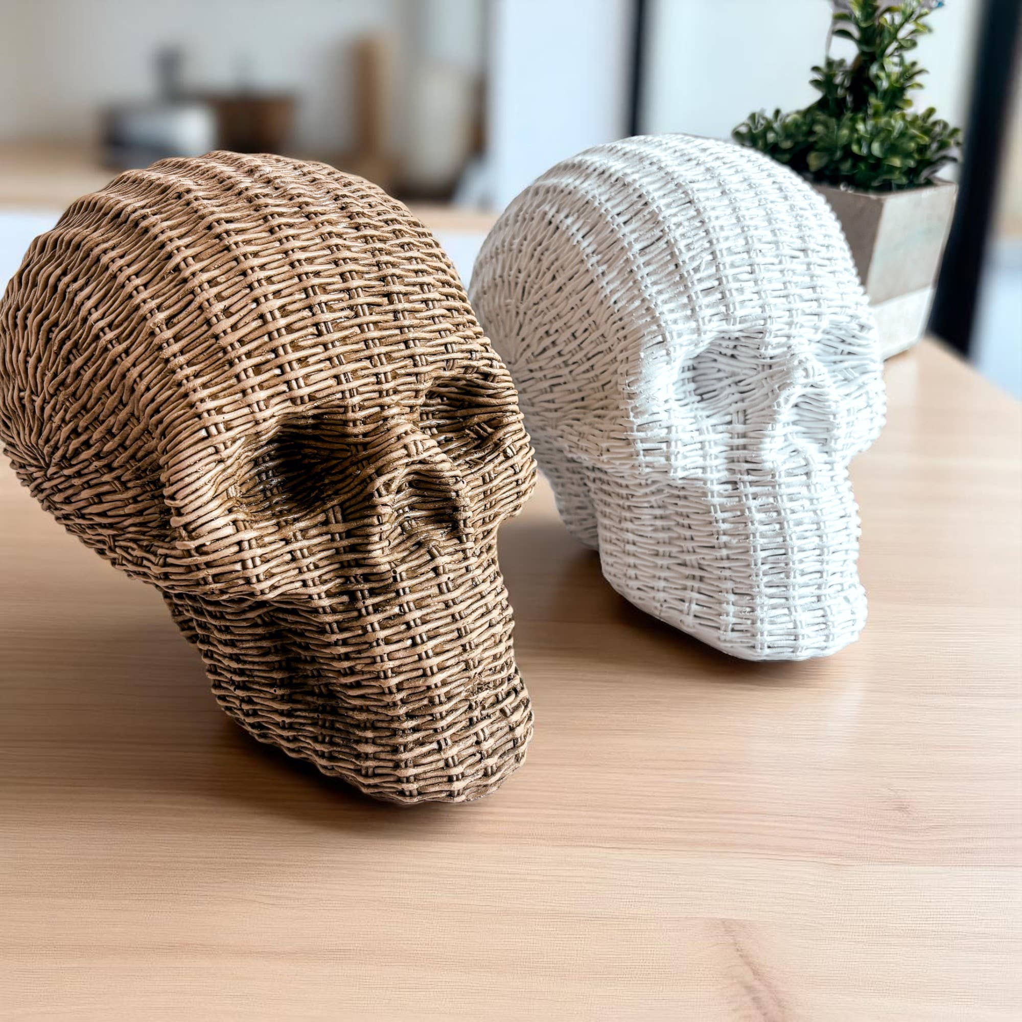 Gia Roma - Wholesale Decorative Figurine - Resin Skull Statue Rattan Halloween Gothic Home Decor Unique3