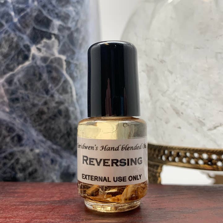 Ceridwen’s - Wholesale Essential Oil - Reversing Oil - block and remove negativity0