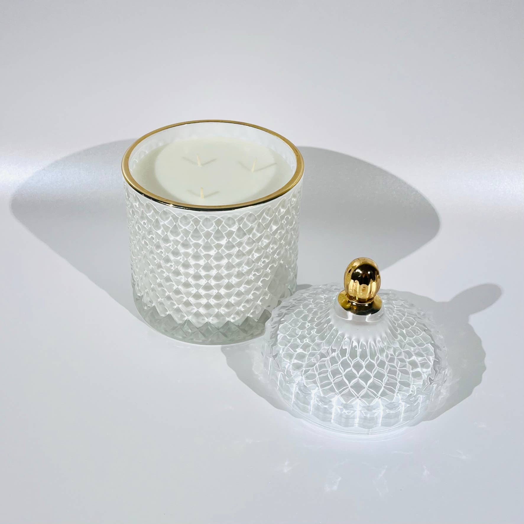 .AVPV. Studio - Wholesale Jar/Filled Candle - Queen & Princess Candle2