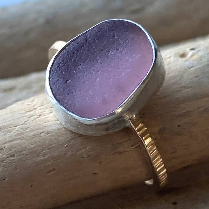 Bague La nébuleuse | Bague en verre de mer pour la vente par Kate Samson Design