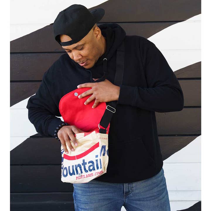 Malia Designs - Wholesale Messenger Bag - Women's - Mountain Small Messenger Bag3