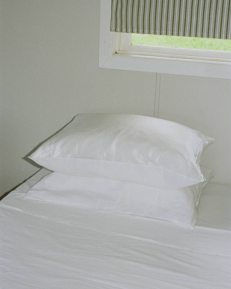 IVORY HAIR PROTECT PILLOWCASE for wholesale on Faire