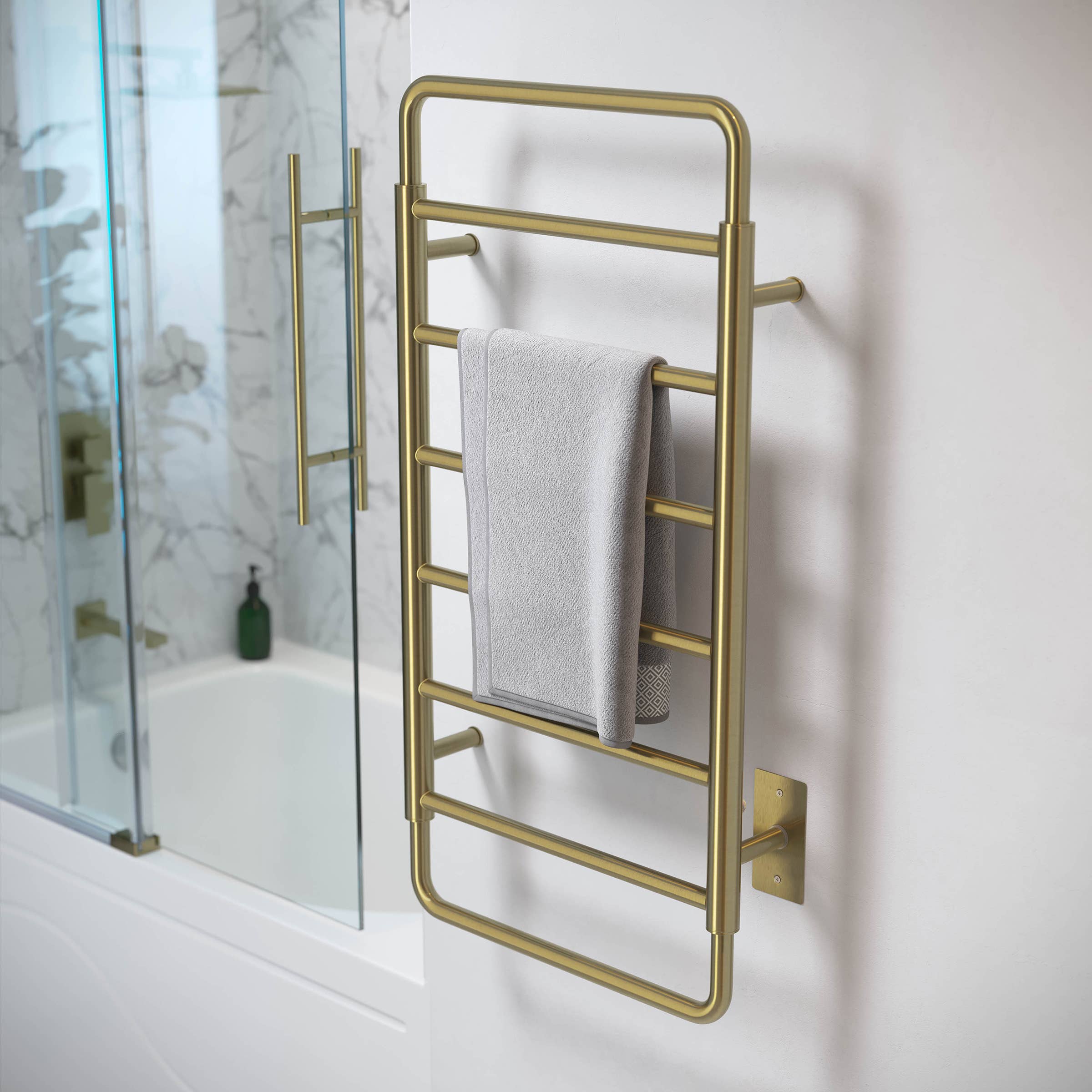 Swiss Madison - Wholesale Towel Holder/Hanger - Ivy 8-Bar Electric Towel Warmer in Brushed Gold10