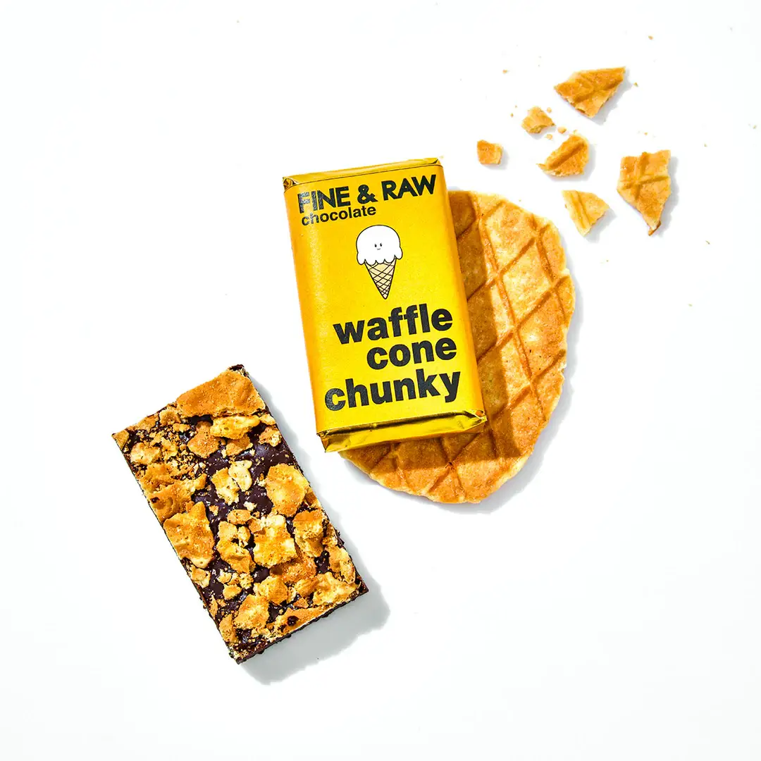 FINE & RAW - Wholesale Chocolate Bar - Waffle Cone Chunky0