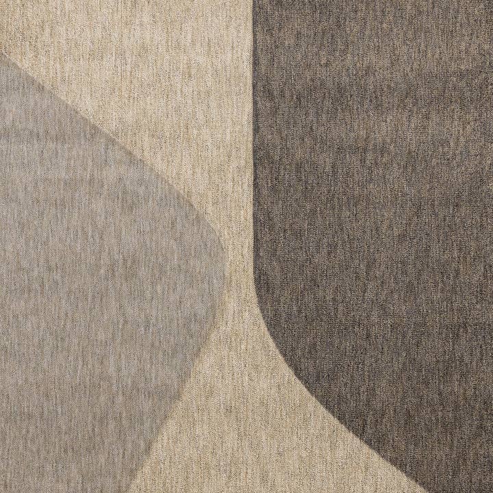 Tapis de zone géométrique beige, gris et marron de 8' x 11' pour la vente par HomeRoots