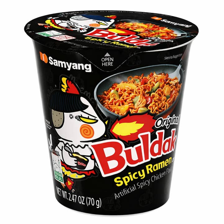 Samyang Buldak Original Spicy Ramen Cup (70g) 6 st för wholesale av Pops Distro Inc
