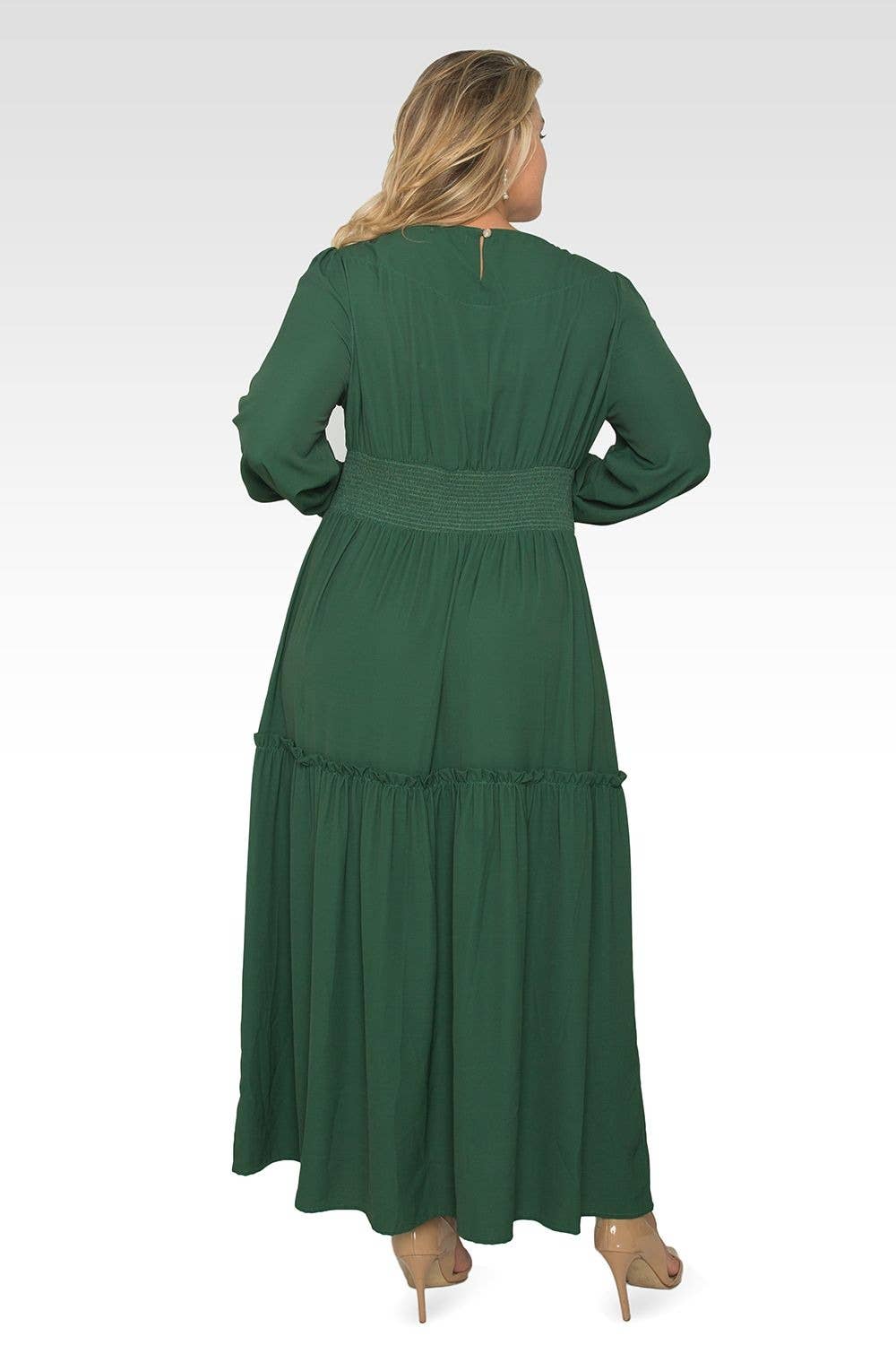 Standards & Practices - Wholesale Dress - Women's - Plus Size Women's Green Smocked Waist Long Maxi Dress1