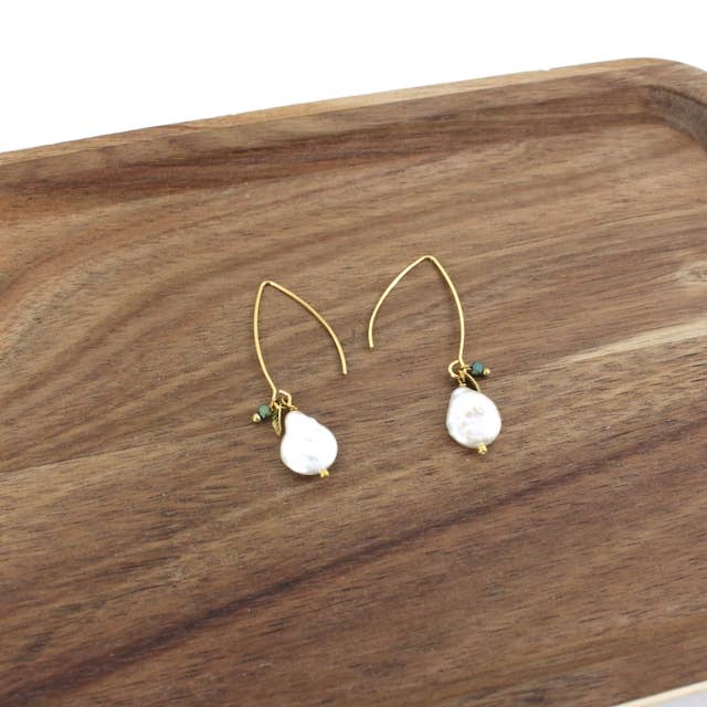 E25045 Small Shell Pearl Charm Dangle Earrings for wholesale by Pretty Persuasions