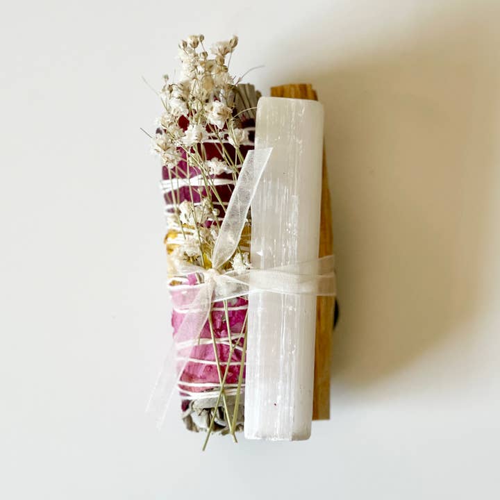 Nectar Republic - Wholesale Sage Bundle - Healing Floral Sage Smudge Bundle