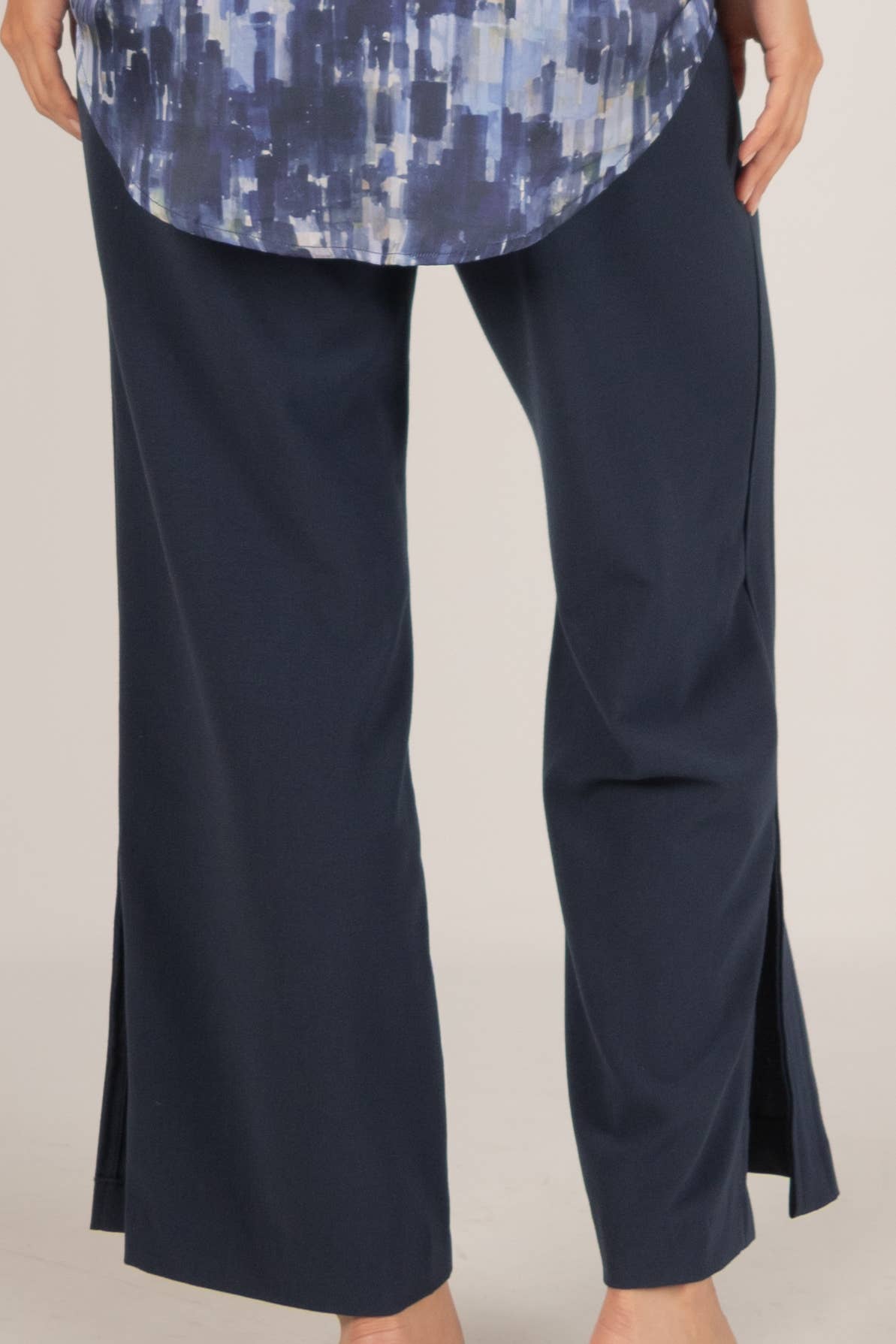 Before You Collection - Wholesale Pants - Women's - Woven Wide Leg Elastic Waist Side Slit Pants5