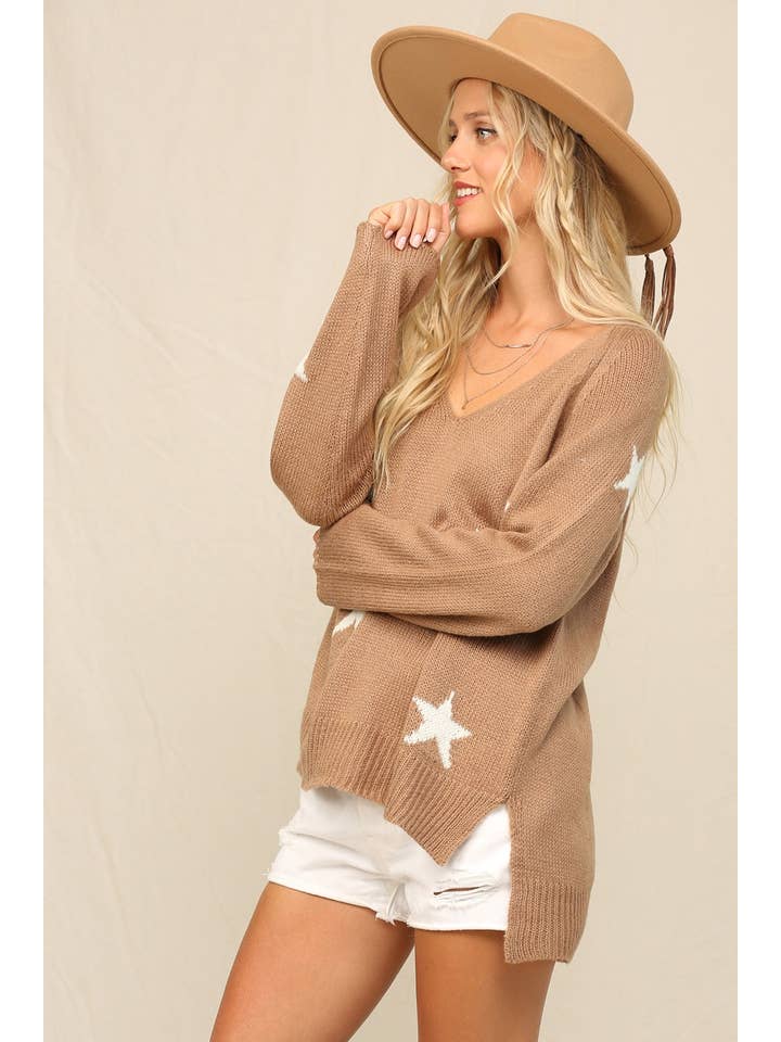 KyeMi - Wholesale Knit Sweater - Women's - Frances Intarsia Star V-Neck Sweater