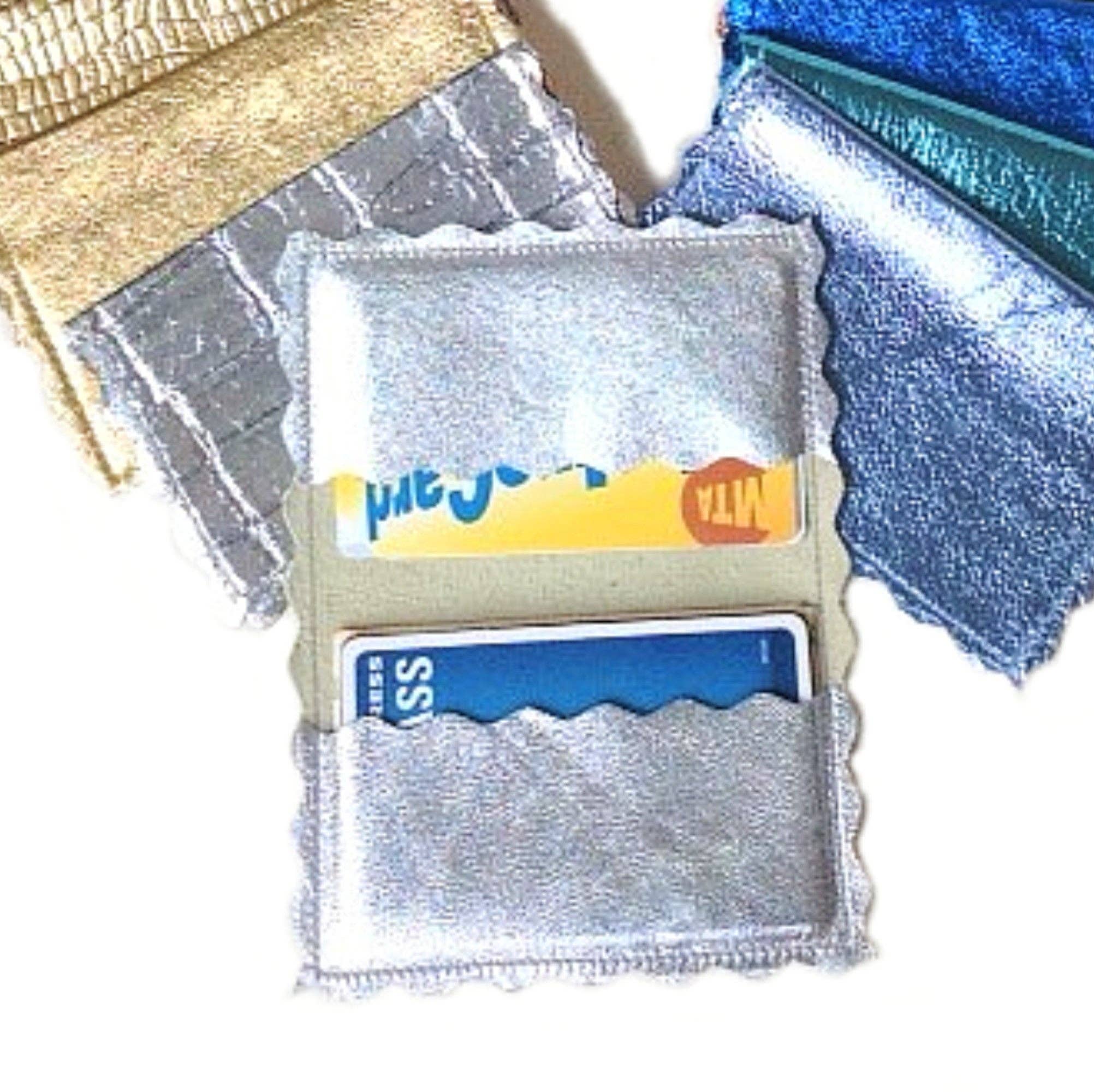 Bambina di Cioccolato - Wholesale Card Holder - Women's - Scalloped Metallic Leather Business Card Holder4