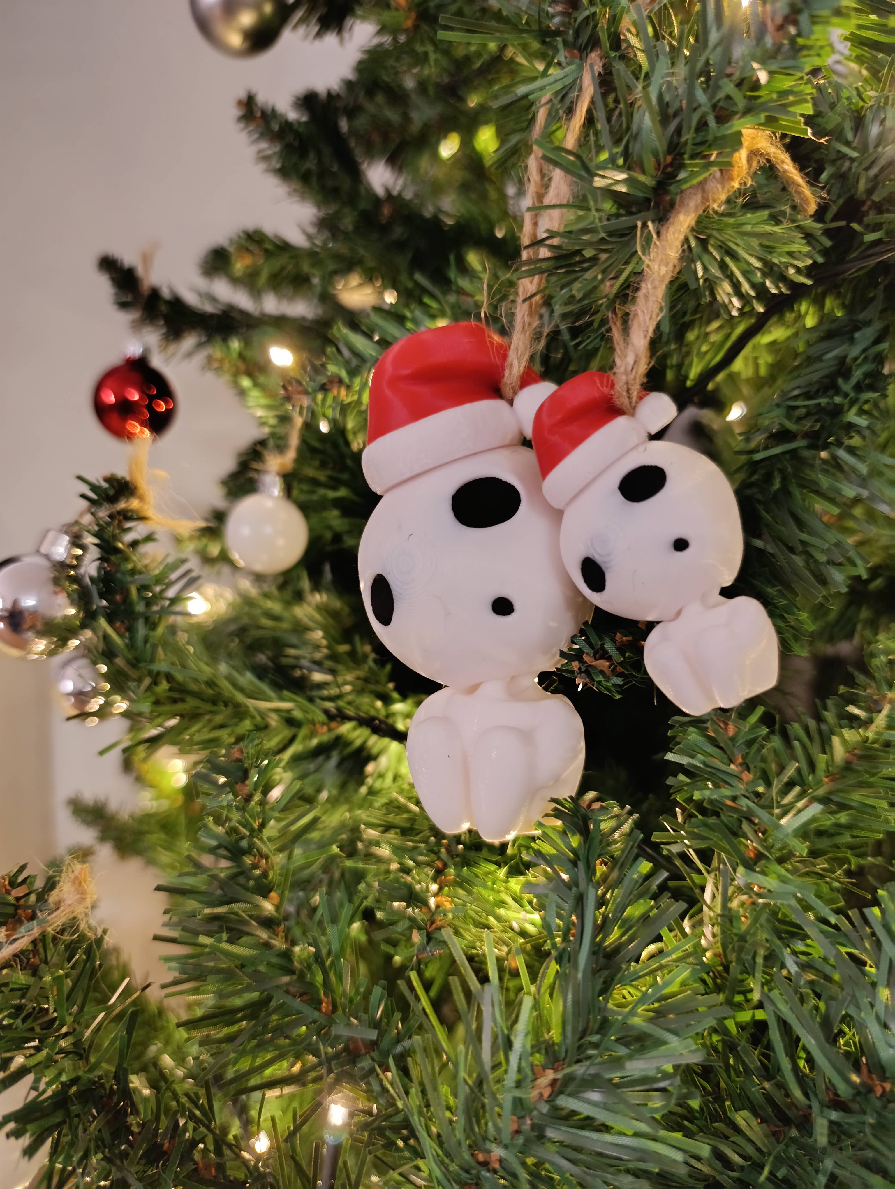 3DROOTS - Wholesale Outdoor Ornament/Decor - Kodama Christmas Ornament and Keychain - Christmas Decoration3