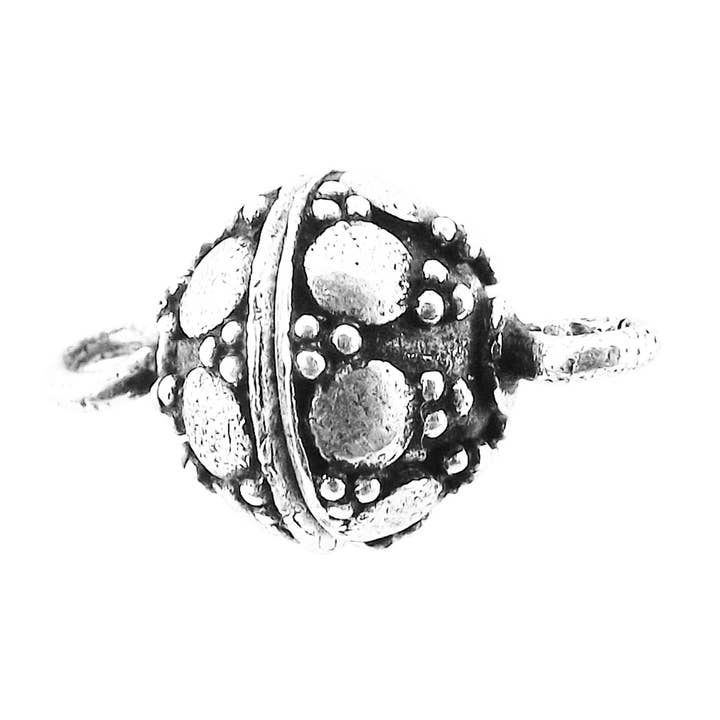 CSF-501 Silver Overlay Over Copper Round Granulated Magnetic Clasp – Handcrafted Jewelry Closure from India for wholesale by Bali Designs