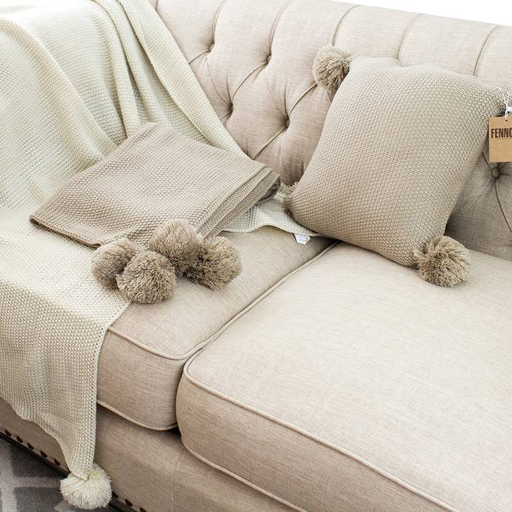 Fennco Styles - Wholesale Throw Blanket - Natural Chunky Knit Pom Pom Throw Blanket