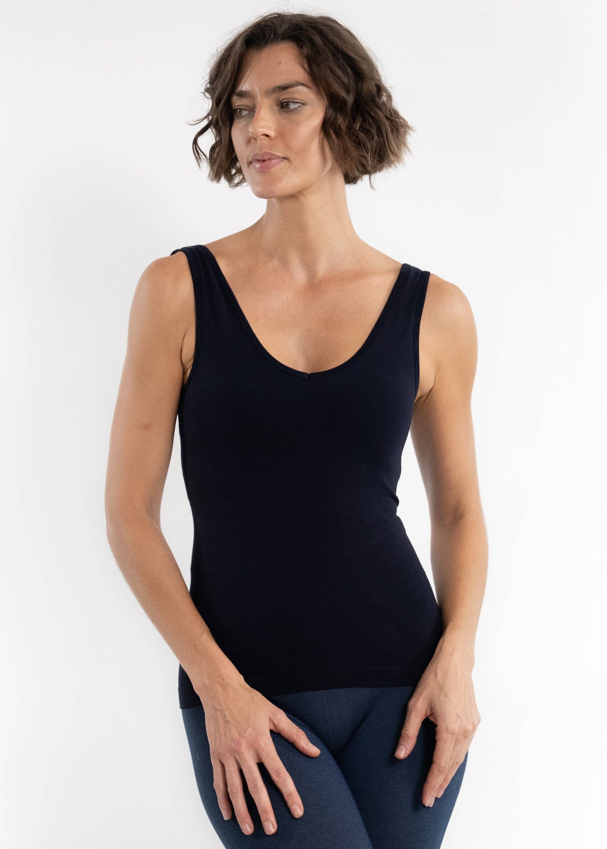 ELIETIAN - Wholesale Tank Top - Women's - Built-In-Bra Tank34