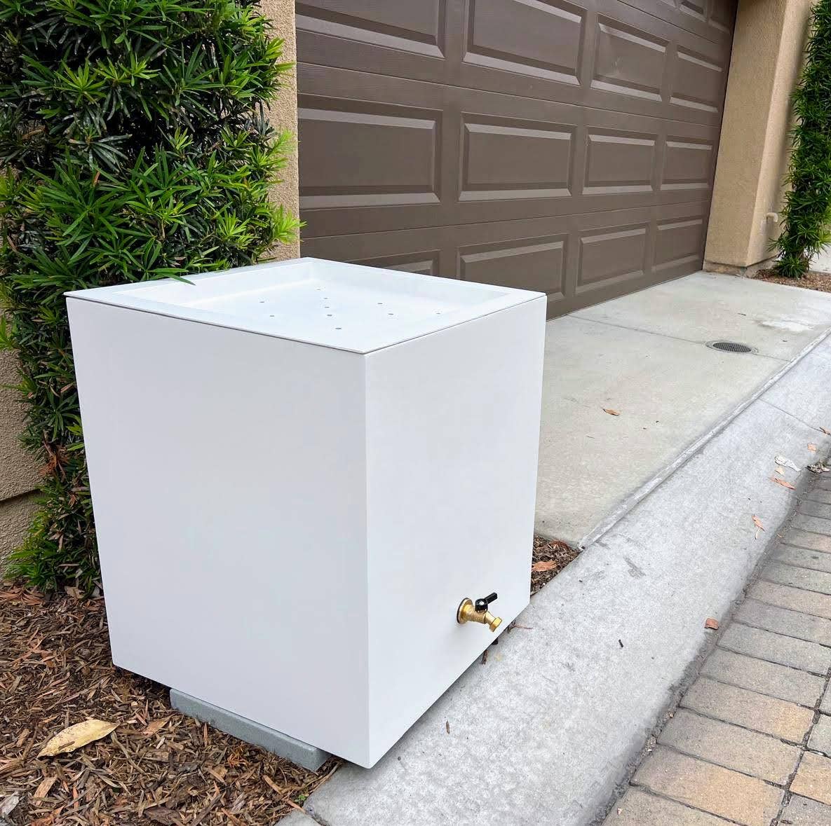 Tikal Composite Designs - Wholesale Outdoor Ornament/Decor - Modern Fiberglass Oolal Rain Barrel8