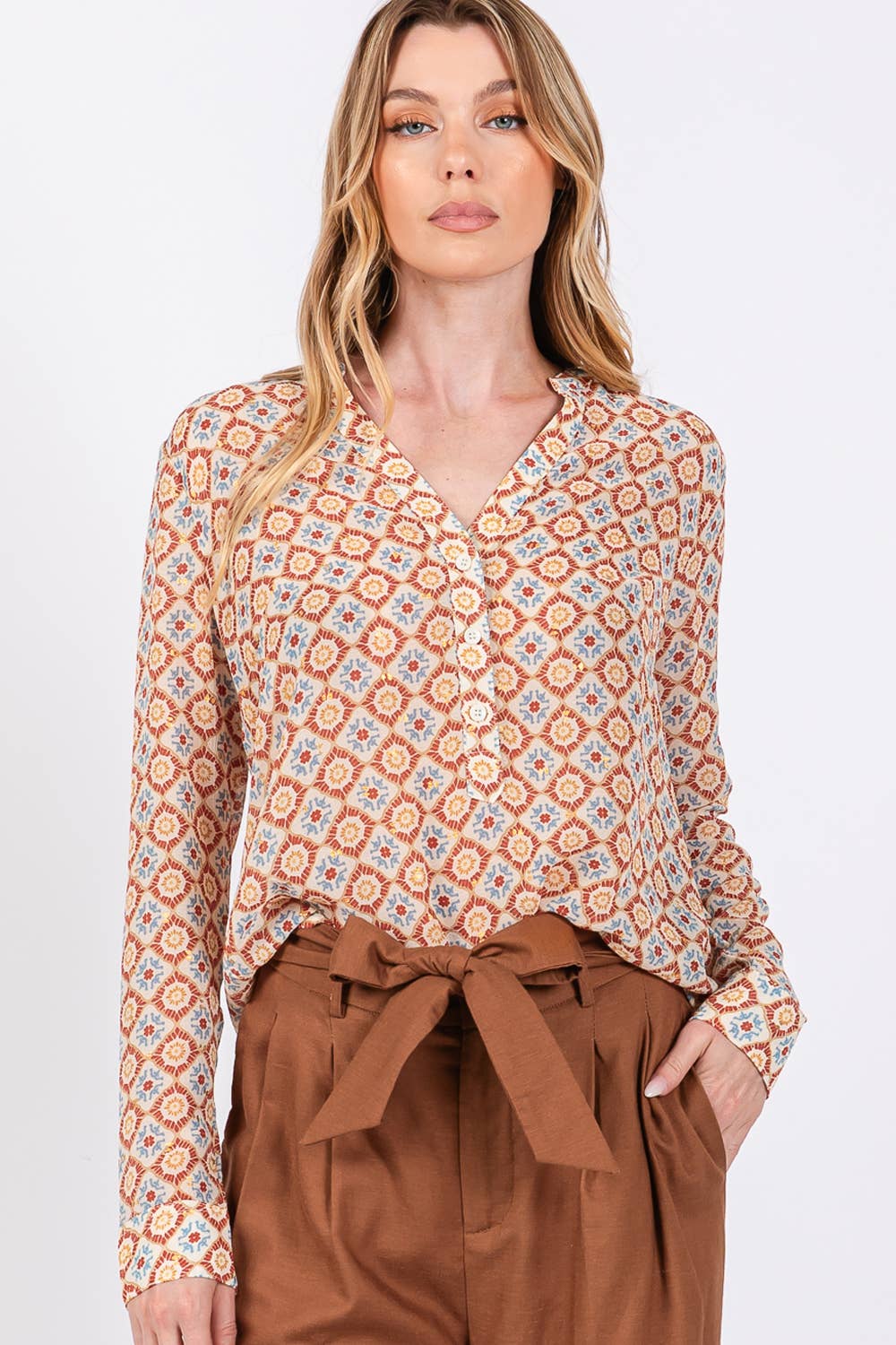 Sage + Fig - Wholesale Blouse - Women's - MULTI DIAMOND PRINT BLOUSE (ST71039) 10