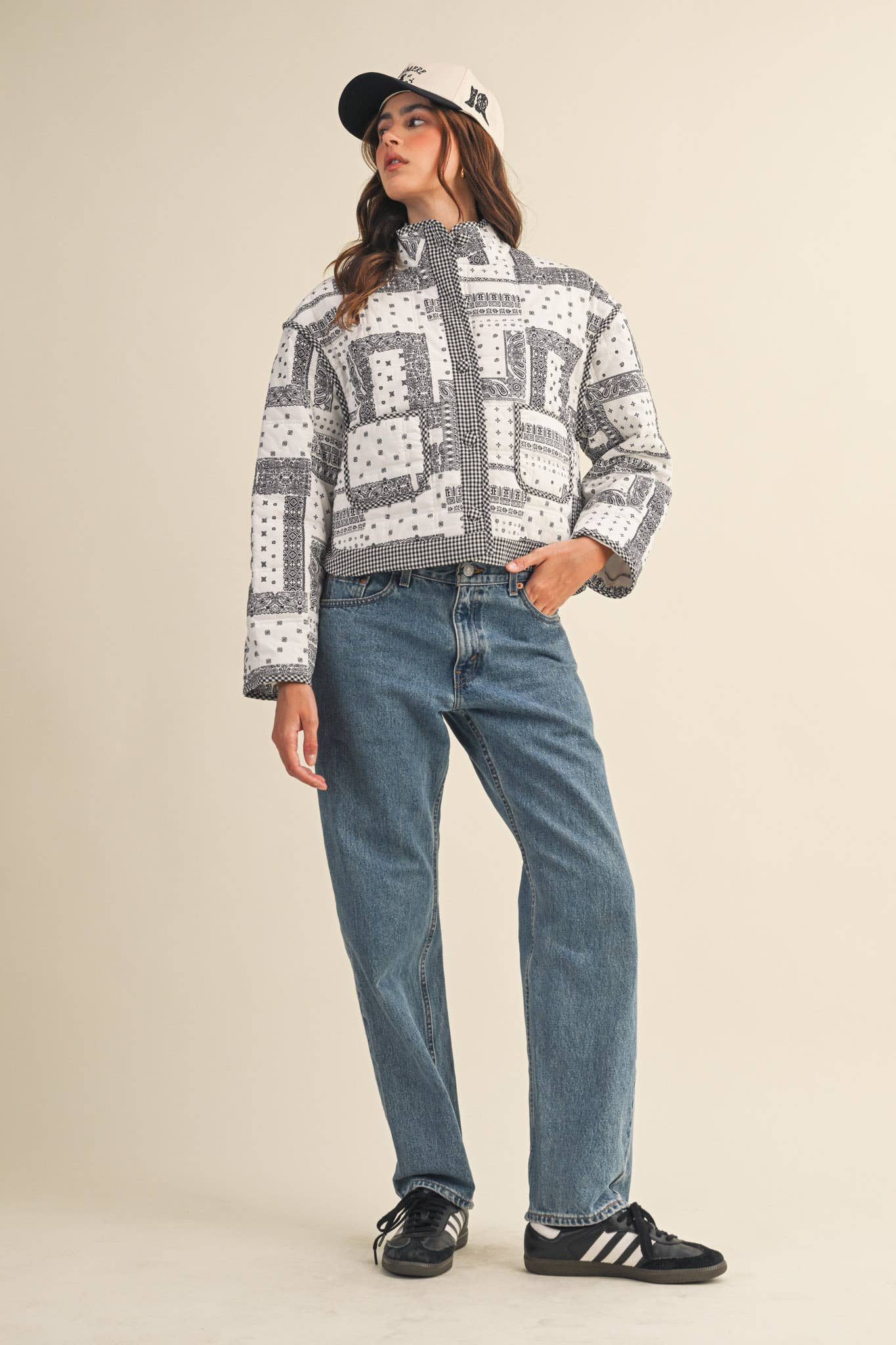 &MERCI - Wholesale Jacket - Women's - BANDANA PATCHWORK QUILTED JACKET MJK417511