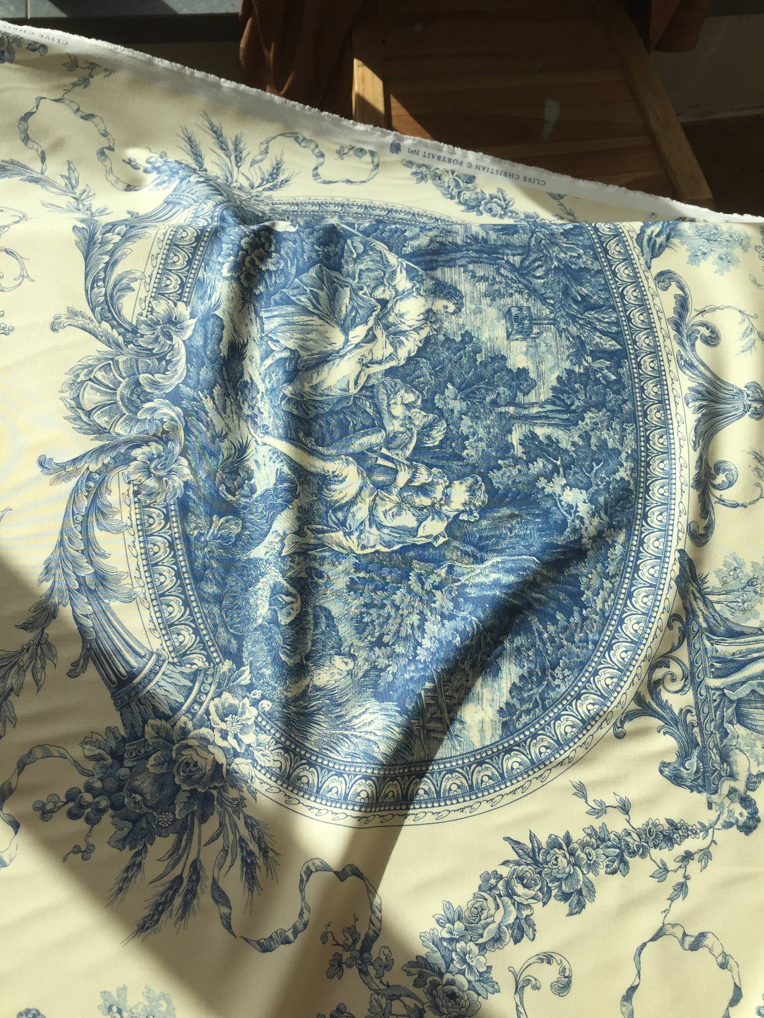 Haoshi by Luxetera - Wholesale Valance - Clive Christian fabric Blue/Ivory9