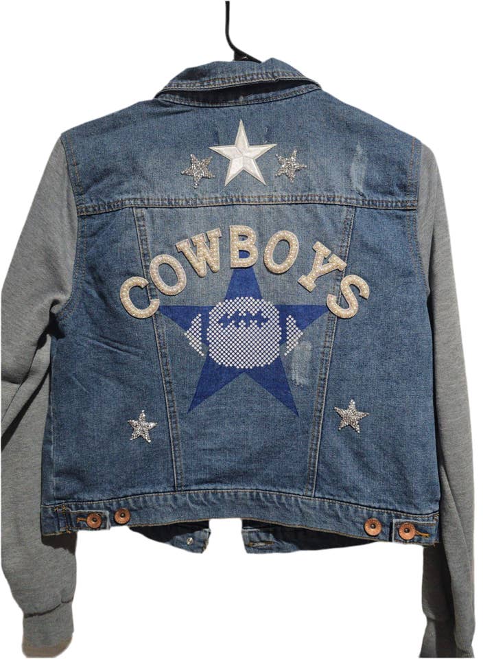 Dallas Cowboys Chic Jean Jacket with Sweatshirt Sleeves, M Women’s for wholesale by Patchwrx Customs Hat Bar