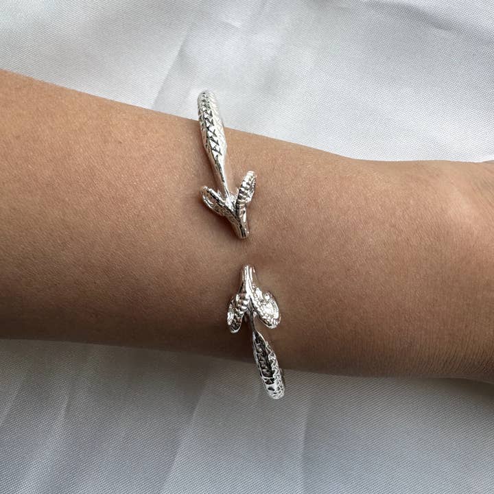 Besserer Schmuck Solider .925 Sterling Silber Dicker Westindischer Armreif mit Widderenden, 1 Stück für den Großhandel von Better Jewelry