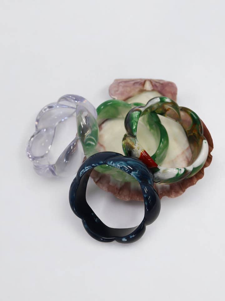 Twist Bangle for wholesale by DORSEA