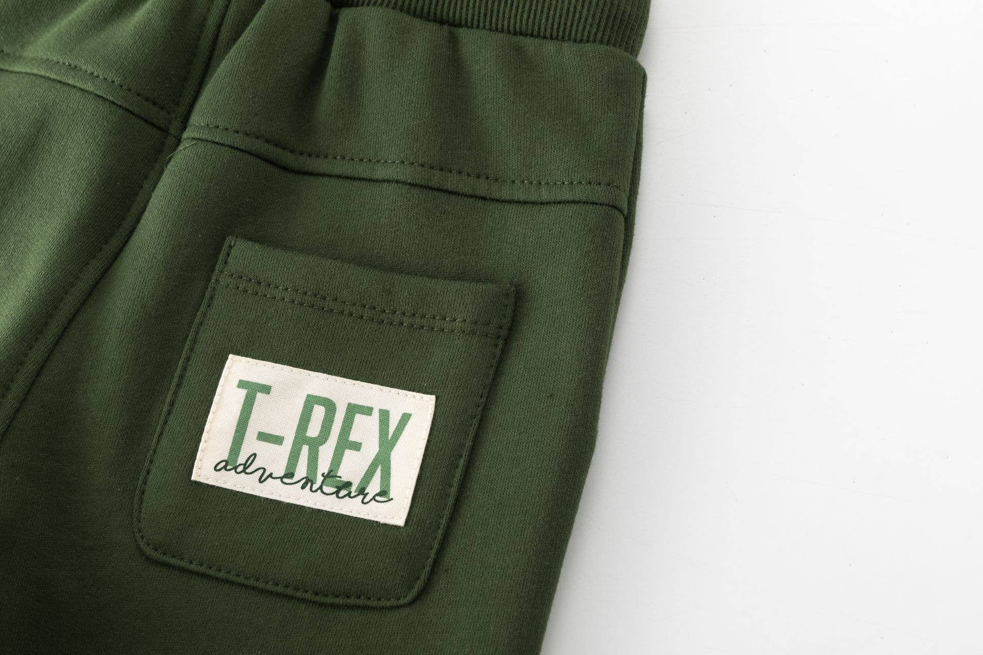 Newness Kids - Wholesale Athletic Sweatpants/Joggers - Kids - Fleece-lined boys' sweatpants JBI652195