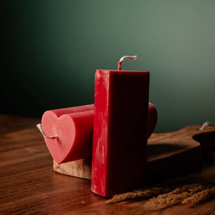 Allure CA - Wholesale Novelty Candle - 3D Heart-Shaped Pillar Candle – Perfect Valentine's Day Gift2