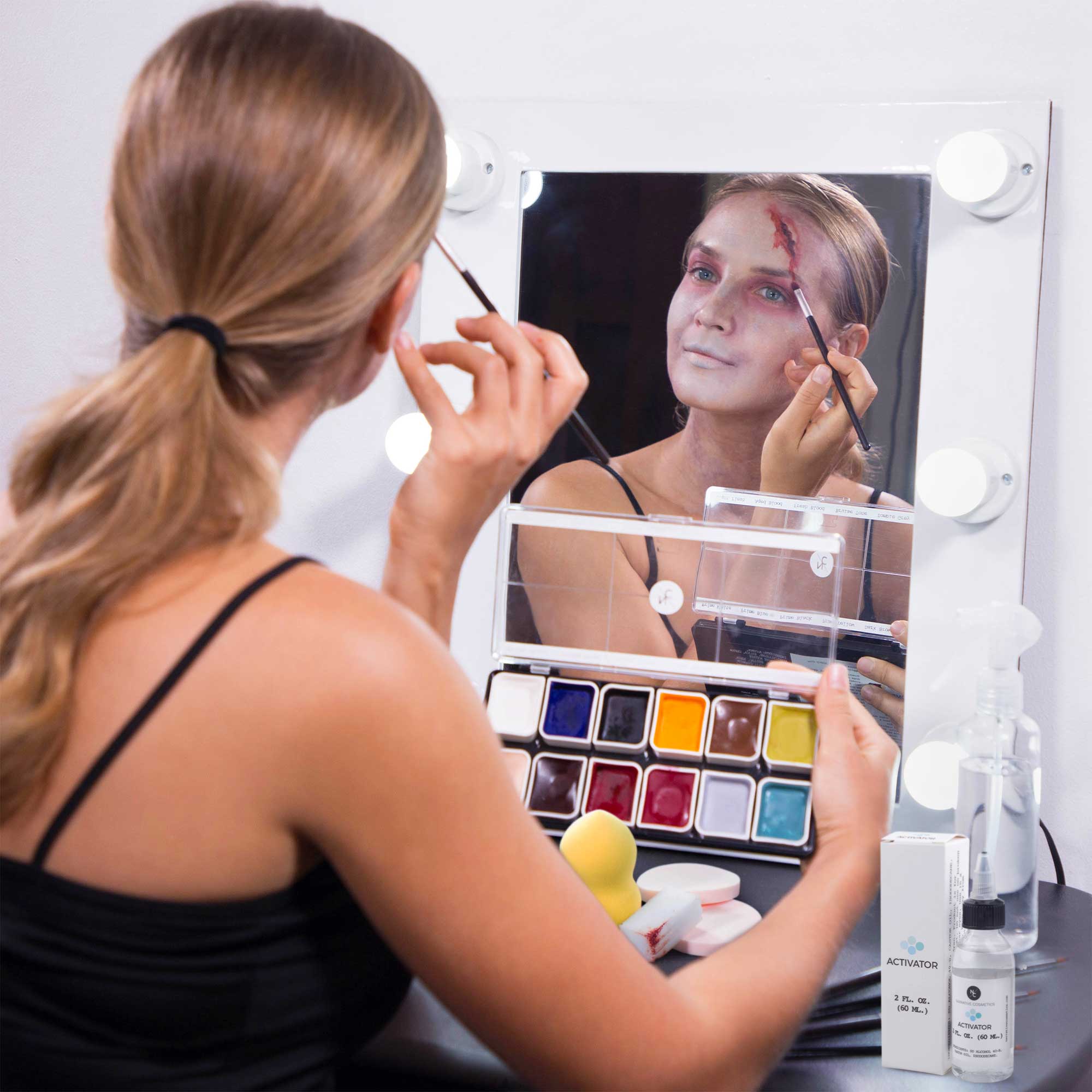 Narrative Cosmetics - Wholesale Schmink - Kinderen - 12-kleuren professionele zombie SFX-make-uppalet, alcohol-geactiveerd5