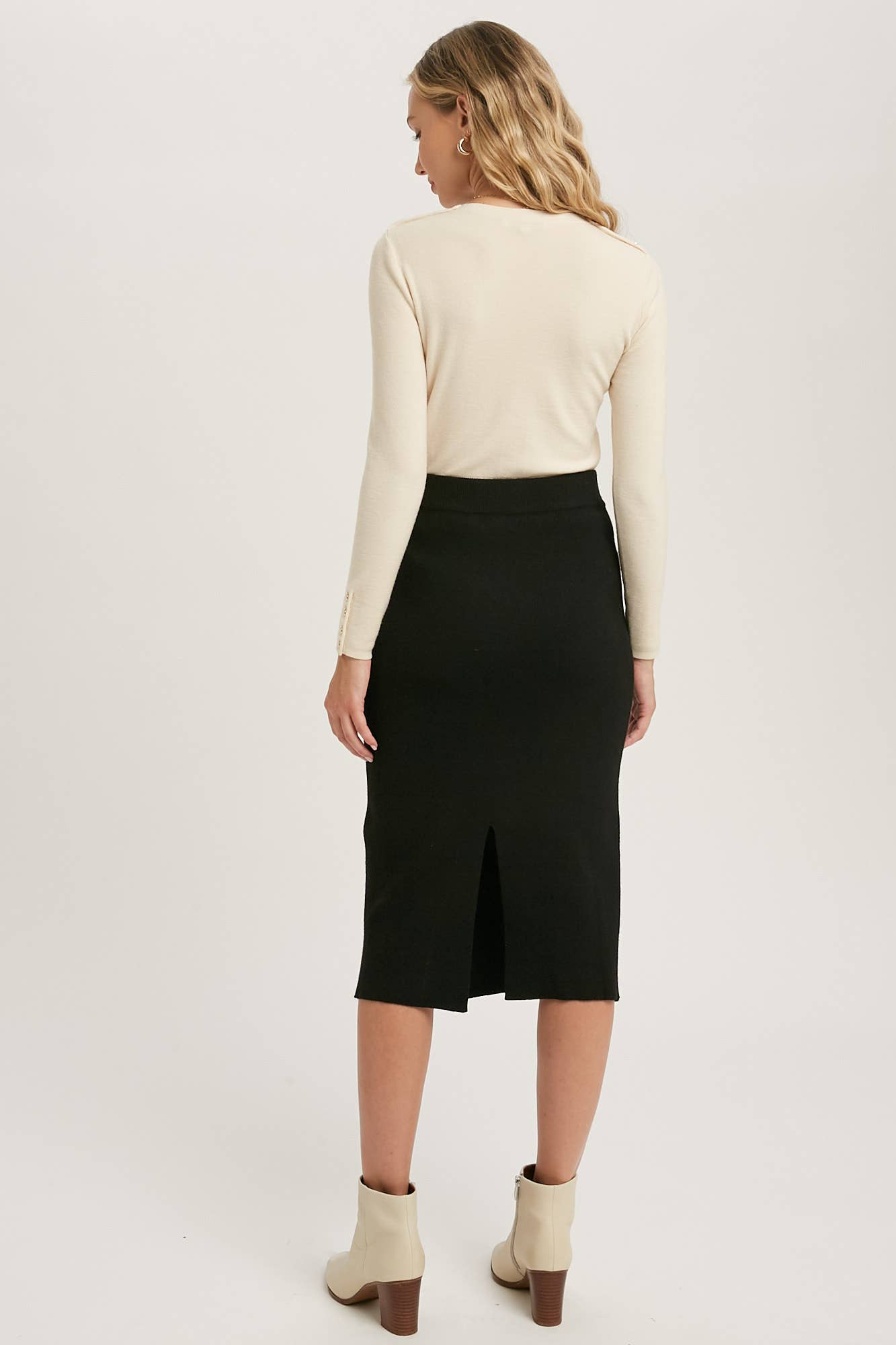 Bluivy - Wholesale Skirt - Women's - H LINE MIDI SWEATER SKIRT28