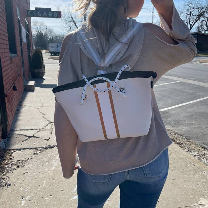 Trendy Wholesale – wholesale Ryggsäck - Dam – Gold Dust Canvas Ryggsäck Crossbody-väska