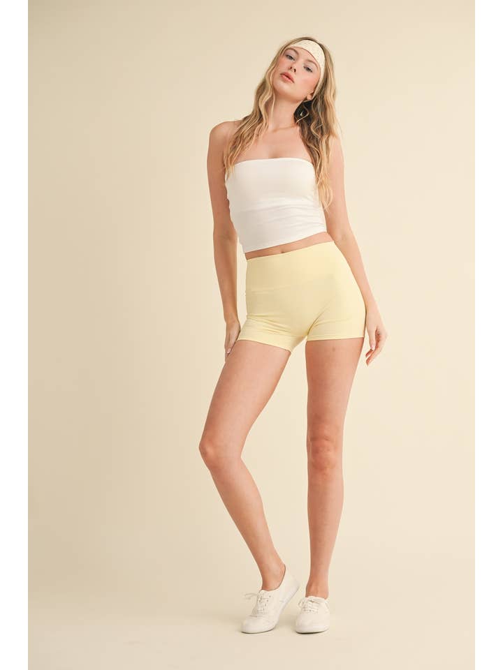 KIMBERLY C - Wholesale Athletic Shorts - Women's - Mid-Rise Mini Shorts31