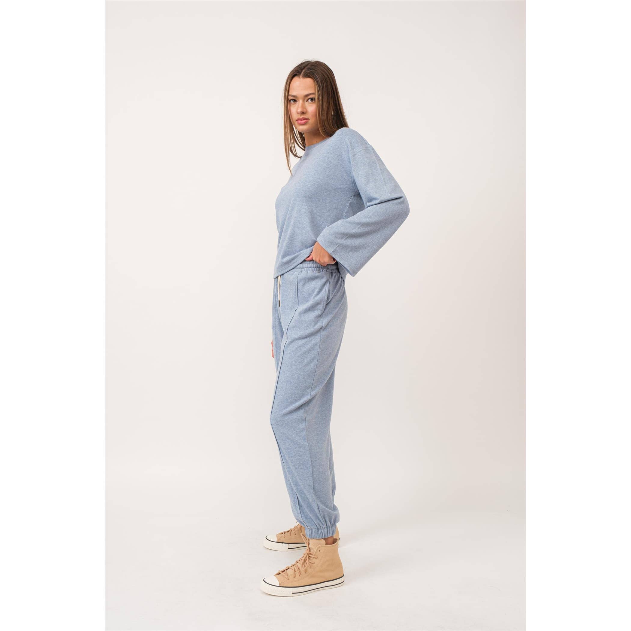 The GREii - Wholesale Lounge Set - Women's - Cozy Knit Loungewear Set12